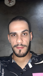 انا من الدار البيضاء، أعزب، 33 سنة هنا من أجل البحث عن شريك لتحقيق زواج عادي تعرف عليّ أكثر من خلال بروفايلي، فربّ صدفة خير من ألف ميعاد.