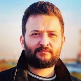 انا من حلب، أعزب، 35 سنة هنا من أجل البحث عن شريك لتحقيق زواج عادي تعرف عليّ أكثر من خلال بروفايلي، فربّ صدفة خير من ألف ميعاد.