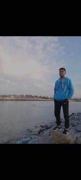 انا من الدار البيضاء، أعزب، 24 سنة هنا من أجل البحث عن شريك لتحقيق علاقة تعارف تعرف عليّ أكثر من خلال بروفايلي، فربّ صدفة خير من ألف ميعاد.