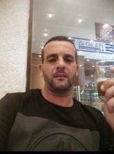 انا من سلا، أعزب، 40 سنة هنا من أجل البحث عن شريك لتحقيق زواج عادي تعرف عليّ أكثر من خلال بروفايلي، فربّ صدفة خير من ألف ميعاد.