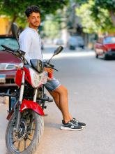 انا من القاهرة، أعزب، 18 سنة هنا من أجل البحث عن شريك لتحقيق زواج عادي تعرف عليّ أكثر من خلال بروفايلي، فربّ صدفة خير من ألف ميعاد.