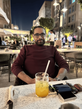 انا من حدائق الأهرام، أعزب، 34 سنة هنا من أجل البحث عن شريك لتحقيق زواج عادي تعرف عليّ أكثر من خلال بروفايلي، فربّ صدفة خير من ألف ميعاد.