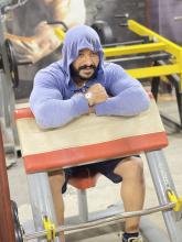 انا من محافظة الدقهلية، مطلق، 38 سنة هنا من أجل البحث عن شريك لتحقيق زواج عادي تعرف عليّ أكثر من خلال بروفايلي، فربّ صدفة خير من ألف ميعاد.