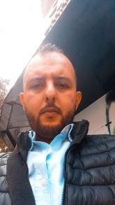 انا من ولاية الجزائر، أعزب، 34 سنة هنا من أجل البحث عن شريك لتحقيق علاقة تعارف تعرف عليّ أكثر من خلال بروفايلي، فربّ صدفة خير من ألف ميعاد.