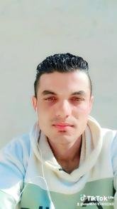 انا من بريدة، متزوج، 32 سنة هنا من أجل البحث عن شريك لتحقيق علاقة تعارف تعرف عليّ أكثر من خلال بروفايلي، فربّ صدفة خير من ألف ميعاد.