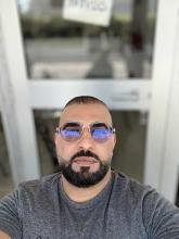 انا من تونس، أعزب، 36 سنة هنا من أجل البحث عن شريك لتحقيق زواج عادي تعرف عليّ أكثر من خلال بروفايلي، فربّ صدفة خير من ألف ميعاد.