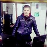 انا من حلب، أعزب، 27 سنة هنا من أجل البحث عن شريك لتحقيق زواج مسيار تعرف عليّ أكثر من خلال بروفايلي، فربّ صدفة خير من ألف ميعاد.