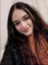 انا من مدريد، عزباء، 25 سنة هنا من أجل البحث عن شريك لتحقيق علاقة تعارف تعرف عليّ أكثر من خلال بروفايلي، فربّ صدفة خير من ألف ميعاد.