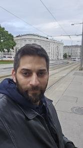 انا من موسبورغ، أعزب، 36 سنة هنا من أجل البحث عن شريك لتحقيق زواج عادي تعرف عليّ أكثر من خلال بروفايلي، فربّ صدفة خير من ألف ميعاد.