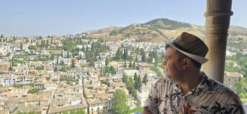 انا من هامبورغ، أعزب، 39 سنة هنا من أجل البحث عن شريك لتحقيق علاقة تعارف تعرف عليّ أكثر من خلال بروفايلي، فربّ صدفة خير من ألف ميعاد.