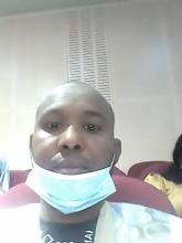 انا من باريس، مطلق، 42 سنة هنا من أجل البحث عن شريك لتحقيق زواج عادي تعرف عليّ أكثر من خلال بروفايلي، فربّ صدفة خير من ألف ميعاد.