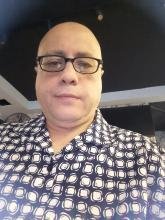 انا من القاهرة، متزوج، 53 سنة هنا من أجل البحث عن شريك لتحقيق زواج عادي تعرف عليّ أكثر من خلال بروفايلي، فربّ صدفة خير من ألف ميعاد.