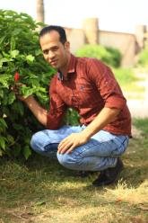 انا من الإسكندرية، أعزب، 35 سنة هنا من أجل البحث عن شريك لتحقيق زواج عادي تعرف عليّ أكثر من خلال بروفايلي، فربّ صدفة خير من ألف ميعاد.