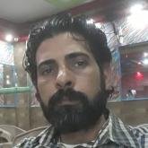 انا من الإسكندرية، مطلق، 40 سنة هنا من أجل البحث عن شريك لتحقيق زواج عادي تعرف عليّ أكثر من خلال بروفايلي، فربّ صدفة خير من ألف ميعاد.