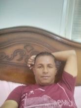 انا مطلق، 47 سنة هنا من أجل البحث عن شريك لتحقيق علاقة تعارف تعرف عليّ أكثر من خلال بروفايلي، فربّ صدفة خير من ألف ميعاد.