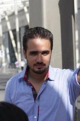 ترعبني مقدرتي عل إحالة كل عزيز بالأمس الى العدم كل حاجة سهله و بسيطة لو ريحنا دماغنا انا شخصية بسيطة بمتطلبات مش اى حد يقدر عليها علشان كدا...