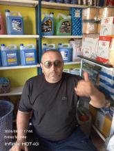 انا من الجزائر، مطلق، 46 سنة هنا من أجل البحث عن شريك لتحقيق زواج عادي تعرف عليّ أكثر من خلال بروفايلي، فربّ صدفة خير من ألف ميعاد.