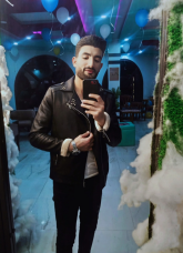 انا من الإسكندرية، أعزب، 26 سنة هنا من أجل البحث عن شريك لتحقيق علاقة تعارف تعرف عليّ أكثر من خلال بروفايلي، فربّ صدفة خير من ألف ميعاد.