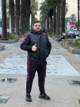 انا من الدار البيضاء، أعزب، 33 سنة هنا من أجل البحث عن شريك لتحقيق زواج عادي تعرف عليّ أكثر من خلال بروفايلي، فربّ صدفة خير من ألف ميعاد.