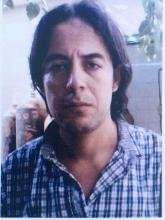 انا من القاهرة، أعزب، 48 سنة هنا من أجل البحث عن شريك لتحقيق زواج عادي تعرف عليّ أكثر من خلال بروفايلي، فربّ صدفة خير من ألف ميعاد.