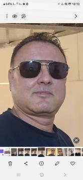 انا من سيدي بوزيد، أعزب، 52 سنة هنا من أجل البحث عن شريك لتحقيق زواج عادي تعرف عليّ أكثر من خلال بروفايلي، فربّ صدفة خير من ألف ميعاد.