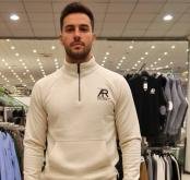 انا من نيويورك، أعزب، 28 سنة هنا من أجل البحث عن شريك لتحقيق زواج عادي تعرف عليّ أكثر من خلال بروفايلي، فربّ صدفة خير من ألف ميعاد.