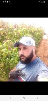 انا من أندلوسيا، أعزب، 37 سنة هنا من أجل البحث عن شريك لتحقيق زواج عادي تعرف عليّ أكثر من خلال بروفايلي، فربّ صدفة خير من ألف ميعاد.