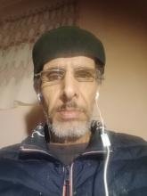 انا من وهران، أعزب، 55 سنة هنا من أجل البحث عن شريك لتحقيق زواج عادي تعرف عليّ أكثر من خلال بروفايلي، فربّ صدفة خير من ألف ميعاد.