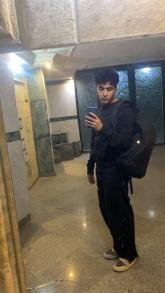 انا من القاهرة، أعزب، 23 سنة هنا من أجل البحث عن شريك لتحقيق علاقة تعارف تعرف عليّ أكثر من خلال بروفايلي، فربّ صدفة خير من ألف ميعاد.