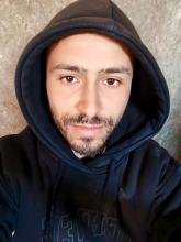 انا من الشلف، أعزب، 40 سنة هنا من أجل البحث عن شريك لتحقيق زواج عادي تعرف عليّ أكثر من خلال بروفايلي، فربّ صدفة خير من ألف ميعاد.