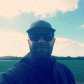 Bonjour , Merci d'avoir visité mon profil je suis Tunisien , un homme simple passionné par la nature et qui aime faire des nouvelles connaissances et amitiés sur ce site...