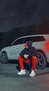 انا من الإسكندرية، أعزب، 23 سنة هنا من أجل البحث عن شريك لتحقيق زواج عادي تعرف عليّ أكثر من خلال بروفايلي، فربّ صدفة خير من ألف ميعاد.