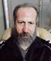 انا من أربيل محافظة، أعزب، 52 سنة هنا من أجل البحث عن شريك لتحقيق زواج عادي تعرف عليّ أكثر من خلال بروفايلي، فربّ صدفة خير من ألف ميعاد.