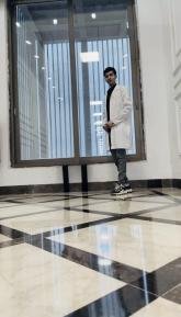 انا من بغداد محافظة، أعزب، 25 سنة هنا من أجل البحث عن شريك لتحقيق علاقة تعارف تعرف عليّ أكثر من خلال بروفايلي، فربّ صدفة خير من ألف ميعاد.