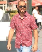 انا من بومرداس، مطلق، 41 سنة هنا من أجل البحث عن شريك لتحقيق زواج عادي تعرف عليّ أكثر من خلال بروفايلي، فربّ صدفة خير من ألف ميعاد.