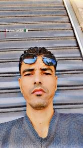 انا من بجاية، أعزب، 35 سنة هنا من أجل البحث عن شريك لتحقيق علاقة تعارف تعرف عليّ أكثر من خلال بروفايلي، فربّ صدفة خير من ألف ميعاد.