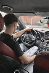 انا من مكناس، أعزب، 20 سنة هنا من أجل البحث عن شريك لتحقيق علاقة تعارف تعرف عليّ أكثر من خلال بروفايلي، فربّ صدفة خير من ألف ميعاد.