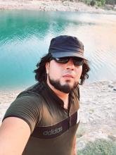 انا من محافظة ادلب، مطلق، 31 سنة هنا من أجل البحث عن شريك لتحقيق زواج عادي تعرف عليّ أكثر من خلال بروفايلي، فربّ صدفة خير من ألف ميعاد.