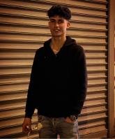 انا من سوريا، أعزب، 23 سنة هنا من أجل البحث عن شريك لتحقيق علاقة تعارف تعرف عليّ أكثر من خلال بروفايلي، فربّ صدفة خير من ألف ميعاد.