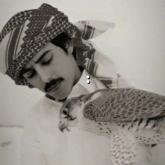 رجل هادئ، طموحي بناء واقع يليق بي، وأؤمن أن النجاح أثره في جبر الخواطر. أبحث عن 