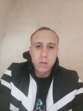 انا من قسنطينة، أعزب، 29 سنة هنا من أجل البحث عن شريك لتحقيق زواج عادي تعرف عليّ أكثر من خلال بروفايلي، فربّ صدفة خير من ألف ميعاد.