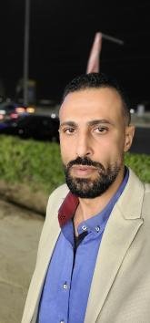 انا من جدة، مطلق، 38 سنة هنا من أجل البحث عن شريك لتحقيق زواج عادي تعرف عليّ أكثر من خلال بروفايلي، فربّ صدفة خير من ألف ميعاد.
