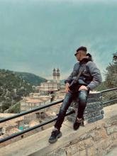 Je viens de Bordj Bou Arreridj, Célibataire, 23 ans, ici à la recherche d'un partenaire pour Relation sérieuse .
