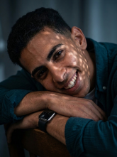 انا أعزب، 26 سنة هنا من أجل البحث عن شريك لتحقيق زواج متعدد تعرف عليّ أكثر من خلال بروفايلي، فربّ صدفة خير من ألف ميعاد.