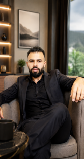 انا من بلغاريا، أعزب، 29 سنة هنا من أجل البحث عن شريك لتحقيق زواج متعدد تعرف عليّ أكثر من خلال بروفايلي، فربّ صدفة خير من ألف ميعاد.