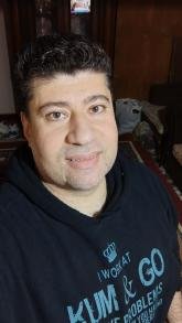 انا من مصر، أعزب، 44 سنة هنا من أجل البحث عن شريك لتحقيق علاقة تعارف تعرف عليّ أكثر من خلال بروفايلي، فربّ صدفة خير من ألف ميعاد.