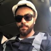 انا من الإسكندرية، أعزب، 32 سنة هنا من أجل البحث عن شريك لتحقيق زواج عادي تعرف عليّ أكثر من خلال بروفايلي، فربّ صدفة خير من ألف ميعاد.