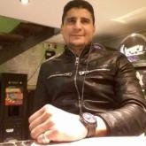 انا من الدار البيضاء، مطلق، 41 سنة هنا من أجل البحث عن شريك لتحقيق زواج عادي تعرف عليّ أكثر من خلال بروفايلي، فربّ صدفة خير من ألف ميعاد.