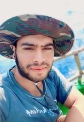 انا من برج الصالحي، أعزب، 25 سنة هنا من أجل البحث عن شريك لتحقيق زواج عادي تعرف عليّ أكثر من خلال بروفايلي، فربّ صدفة خير من ألف ميعاد.