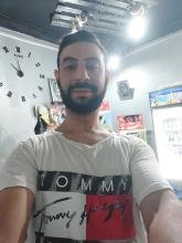 Je viens de Algérie, Marié, 32 ans, ici à la recherche d'un partenaire pour Relation amicale .